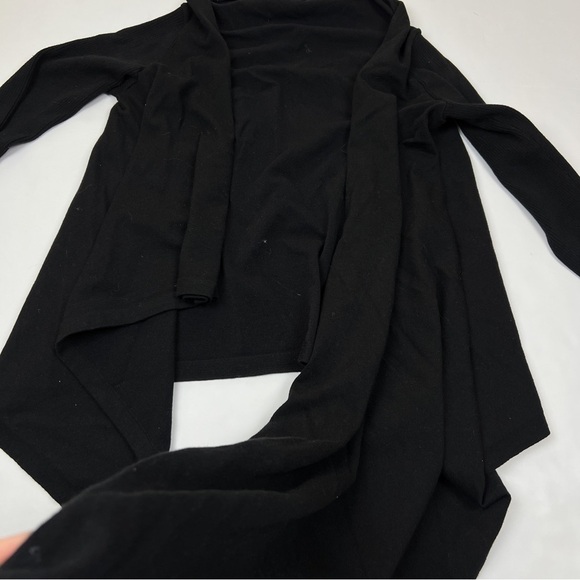 Fabletics Black Long Sleeve Savanna Wrap Shrug Combo Sweater - Picture 3 of 5